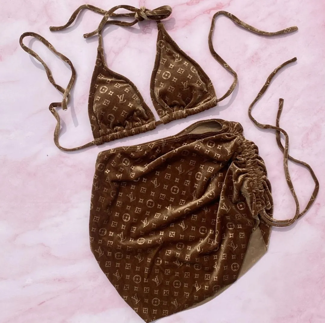 Santamaria Island Skirt Set
