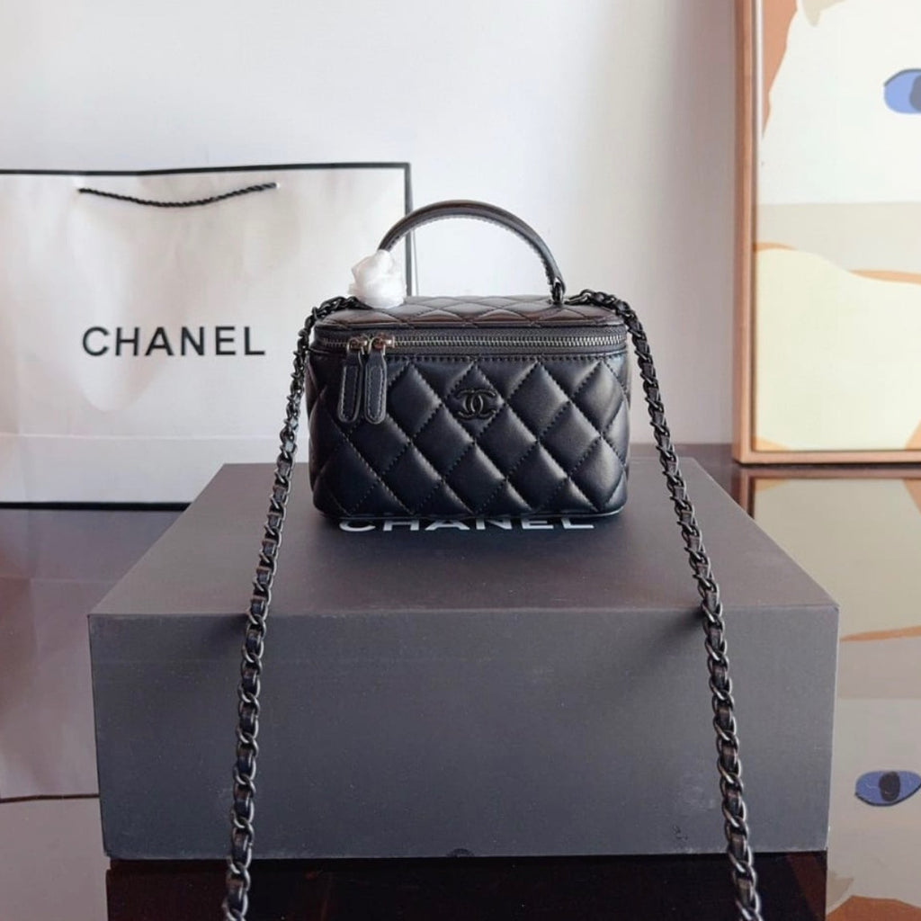Harbour Club Resort Purse