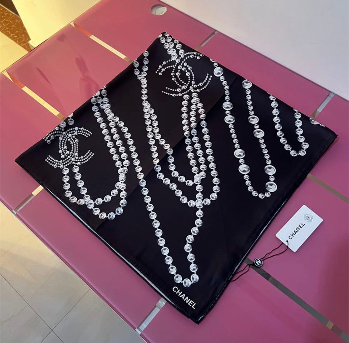 Hadley Resort Scarf