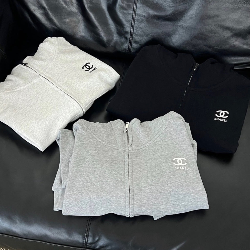 Una Vida Tulum Resort Hoodie