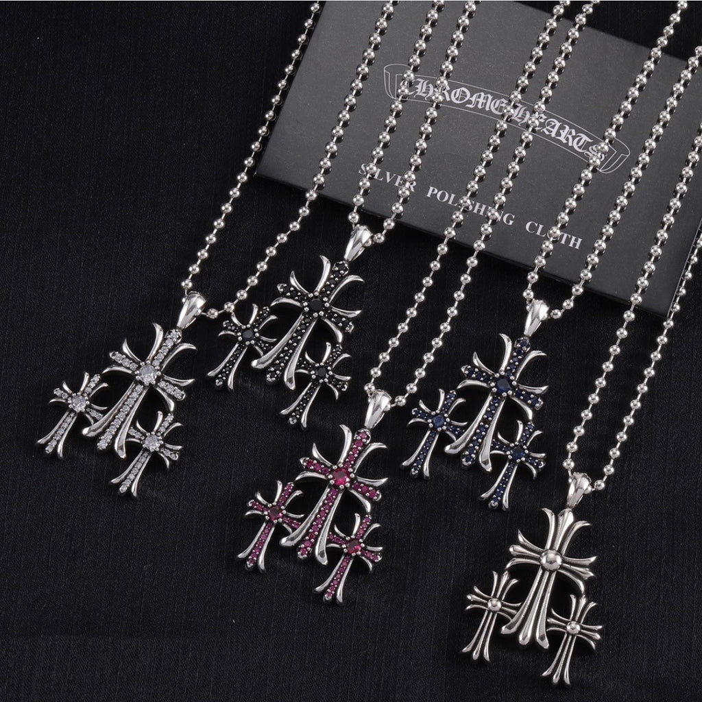 Tet Rouge Resort Necklace
