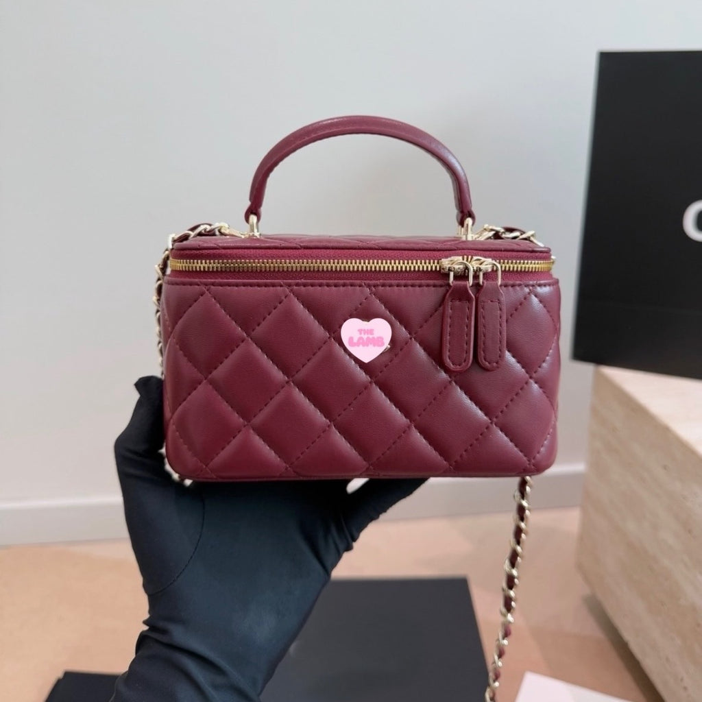 Gumasa Beach Club Purse