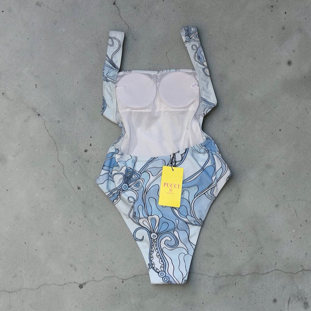 Iguazu Grand Resort One-piece & Ribbon