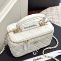 Bakhaw Beach Resort Purse