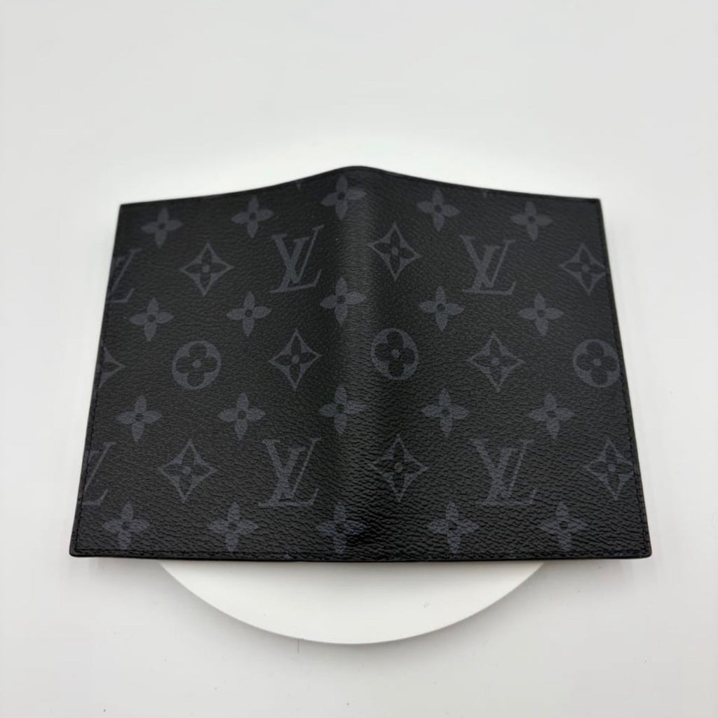 Reethi Rah Island Passport Cover
